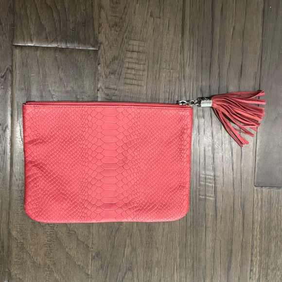 GiGi Mini Zipper Pouch - Picture 3 of 7